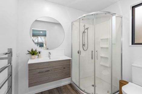 Photo of property in 15 Burrow Street, Rolleston, 7614