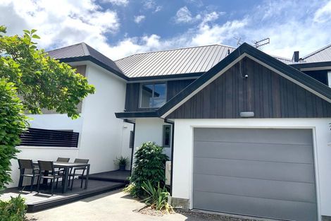 Photo of property in 92 Wairarapa Terrace, Merivale, Christchurch, 8014