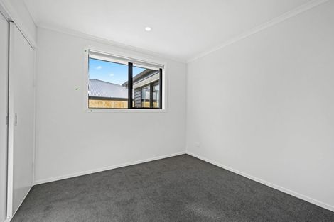 Photo of property in 39 Waruhia Crescent, Rototuna North, 3281