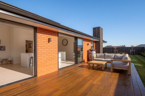 Photo of property in 23 Rose Manor Drive, Springlands, Blenheim, 7201