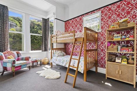 Photo of property in 13 Crawford Road, Kilbirnie, Wellington, 6022