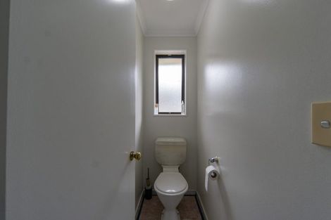 Photo of property in 98 Dixon Road, Glenview, Hamilton, 3206