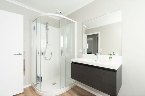 Photo of property in 2 Rotoiti Place, Paraparaumu, 5032