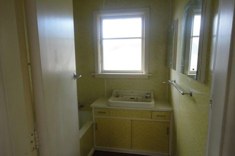 Photo of property in 2/129 Maidstone Road, Ilam, Christchurch, 8041