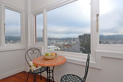 Photo of property in 64 Hawker Street, Mount Victoria, Wellington, 6011