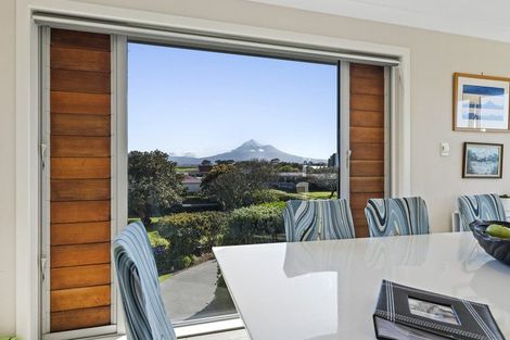 Photo of property in 3 Ponderosa Place, Opunake, 4616