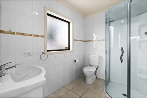 Photo of property in 28a Howard Road, Taradale, Napier, 4112