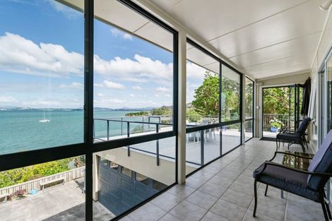 Photo of property in 64 Manganese Point Road, Tamaterau, Whangarei, 0174