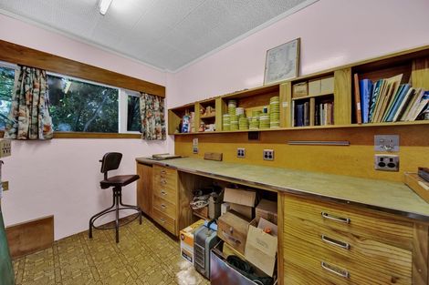 Photo of property in 1 High Road, Hawera, 4610