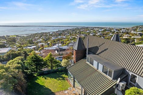 Photo of property in 8 Muritai Terrace, Mount Pleasant, Christchurch, 8081