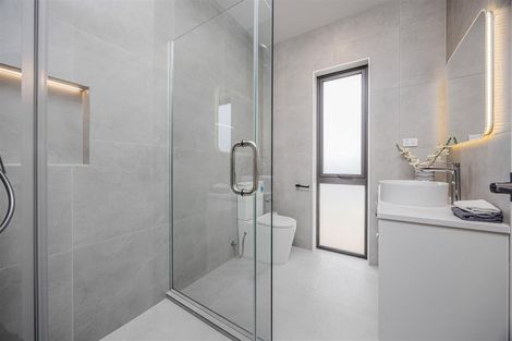 Photo of property in 8 Arahi Road, Clevedon, 2582