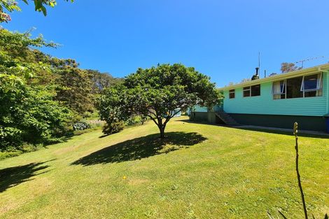 Photo of property in 109 Huaroa Street, Coromandel, 3506