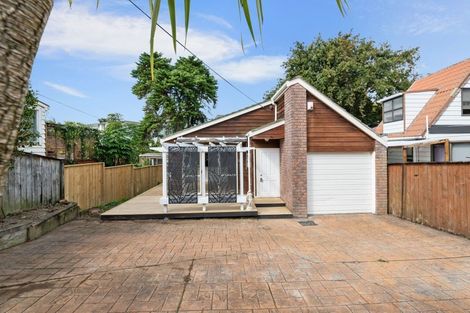Photo of property in 1/24 Nile Road, Milford, Auckland, 0620