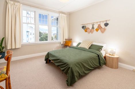 Photo of property in Pukehinau Flats, 4/1 Brooklyn Road, Mount Cook, Wellington, 6011