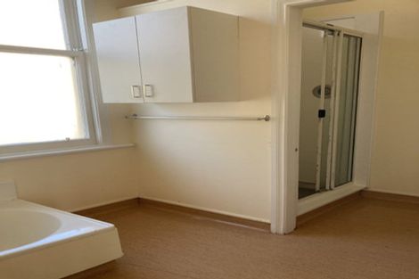 Photo of property in 11 Brougham Street, Mount Victoria, Wellington, 6011