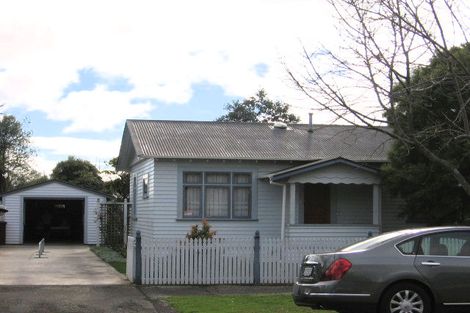 Photo of property in 19 Argyle Avenue, Takaro, Palmerston North, 4410