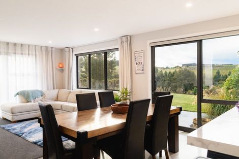 Photo of property in 32 Kayforce Road, Ocean View, Dunedin, 9035