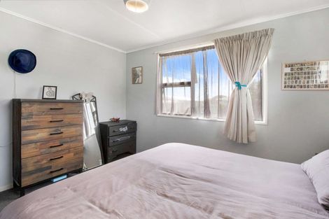 Photo of property in 11 Bovis Street, Shannon, 4821