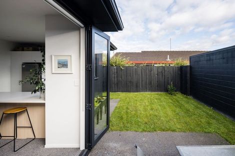 Photo of property in 2/4 Duncan Road, Saint Andrews, Hamilton, 3200