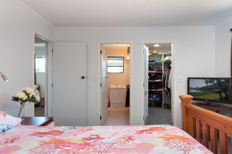 Photo of property in 108 Dickson Road, Papamoa Beach, Papamoa, 3118