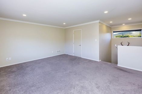 Photo of property in 118 Kirton Drive, Riverstone Terraces, Upper Hutt, 5018