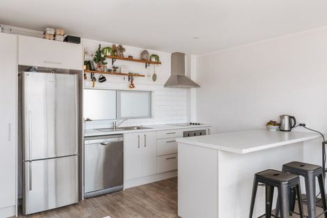 Photo of property in 31 Reynolds Place, Papamoa Beach, Papamoa, 3118