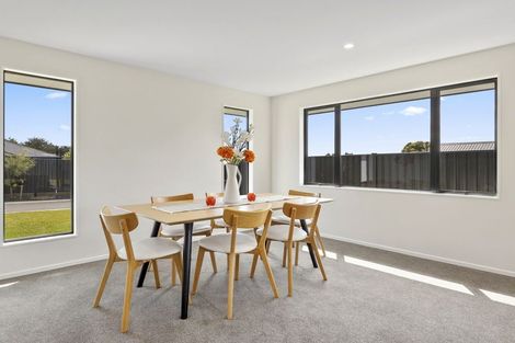 Photo of property in 8 Magnolia Lane, Mosgiel, 9024