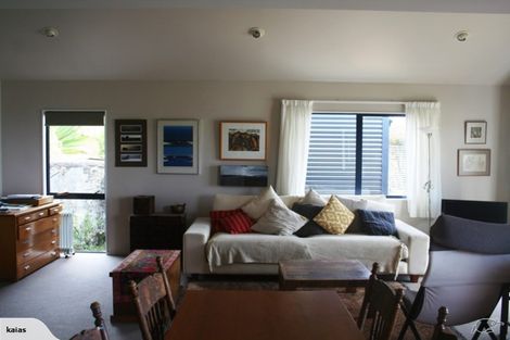 Photo of property in 9 Dudley Crescent, Cable Bay, 0420