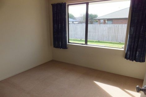 Photo of property in 14 Magellan Rise, Flagstaff, Hamilton, 3210