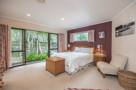 Photo of property in 11 Montrose Grove, Churton Park, Wellington, 6037