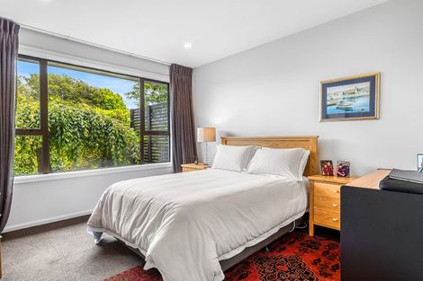 Photo of property in 2 Woodbank Street, Somerfield, Christchurch, 8024