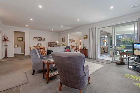 Photo of property in 33 Elmira Avenue, Hokowhitu, Palmerston North, 4410