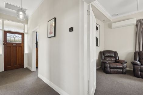 Photo of property in 212 Kenmure Road, Kenmure, Dunedin, 9011