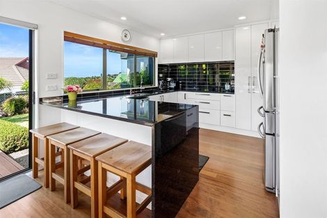 Photo of property in 48 Redwing Street, Browns Bay, Auckland, 0630