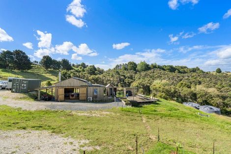 Photo of property in 957 Bull Road, Paparoa, 0193