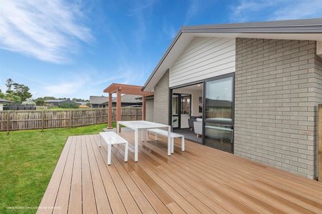 Photo of property in 8 Darnika Way, Patumahoe, Pukekohe, 2679