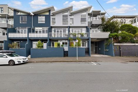 Photo of property in Mondrian Townhouses, 7/24 Hanson Street, Mount Cook, Wellington, 6021