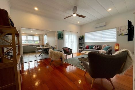 Photo of property in 2 Blacks Road, Greenhithe, Auckland, 0632