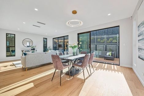 Photo of property in 14 Pakirikiri Street, Long Bay, Auckland, 0630