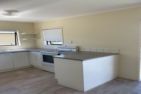 Photo of property in 8 Janese Place, Weymouth, Auckland, 2103