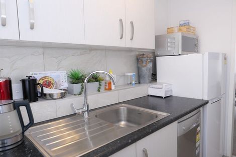 Photo of property in Melksham Towers, 102/131 Brougham Street, Mount Victoria, Wellington, 6011