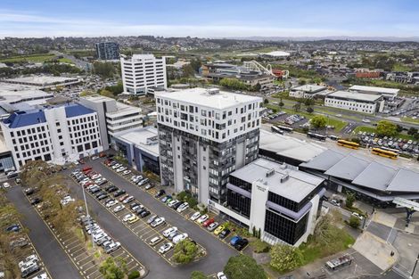 Photo of property in Twin Towers, 1001/17 Putney Way, Manukau, Auckland, 2104