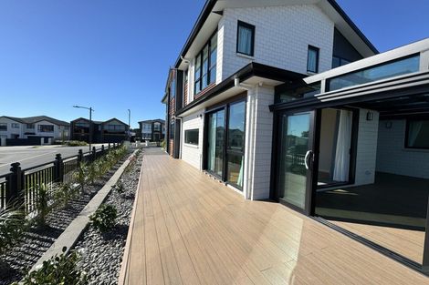 Photo of property in 343 Flat Bush School Road, Flat Bush, Auckland, 2019
