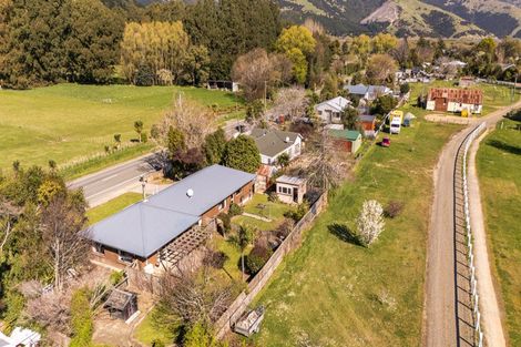 Photo of property in 4217 Christchurch Akaroa Road, Little River, 7591