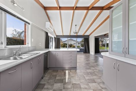 Photo of property in 38 Queen Street, Cambridge, 3434