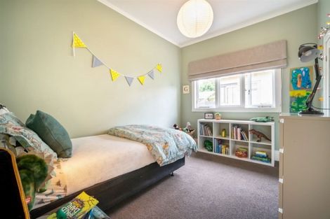 Photo of property in 1/34 Gladstone Road, Northcote, Auckland, 0627