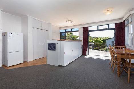 Photo of property in 28 Church Street, Waipawa, 4210