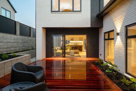 Photo of property in 33 Kauri Point Drive, Rototuna North, Hamilton, 3210