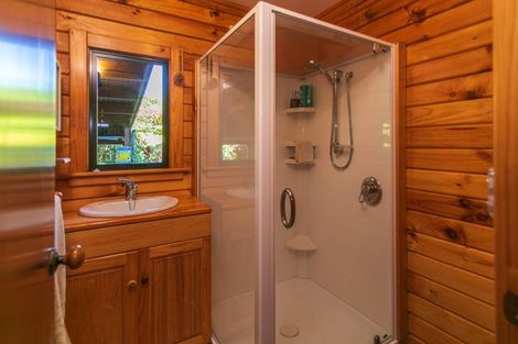 Photo of property in 13 Mahakirau Road, Manaia, Coromandel, 3581