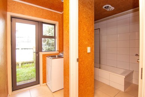 Photo of property in 516 Tremaine Avenue, Takaro, Palmerston North, 4410